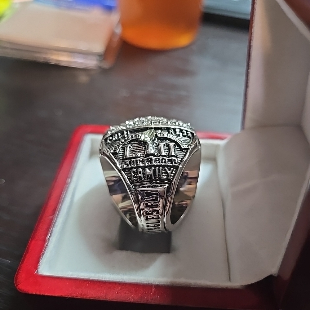 Eagles Championship ring rep.